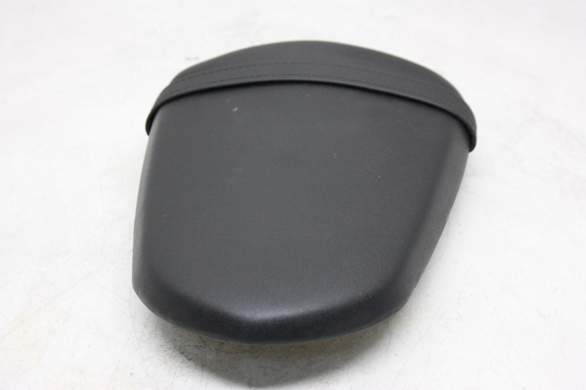 05-06 Suzuki GSXR 1000 Rear Passenger Seat Pillion Saddle Genuine OEM