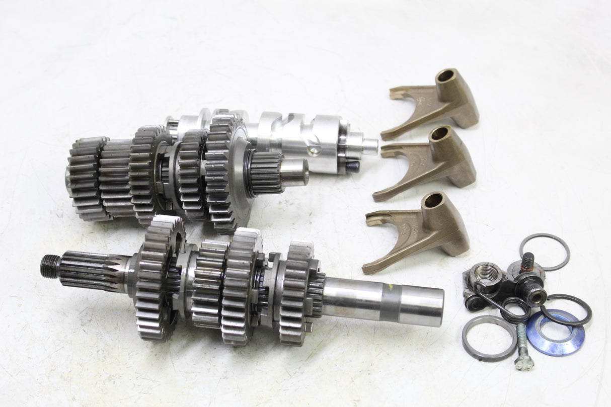 2005 Harley-Davidson Sportster 883 XL883 OEM ENGINE TRANSMISSION TRANNY GEARS