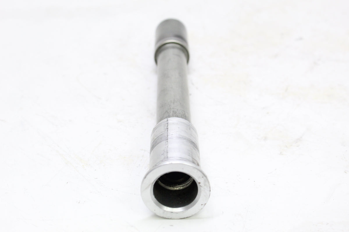 2004 SUZUKI GSXR600 OEM FRONT WHEEL AXLE SHAFT PIVOT BOLT