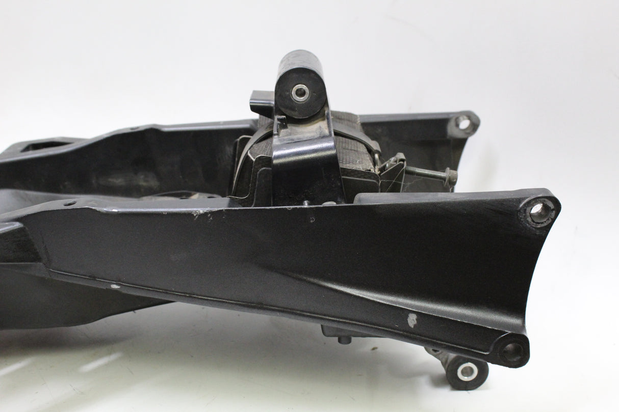 2004 Yamaha YZF R1 04-06 OEM REAR SUBFRAME BACK SUB FRAME