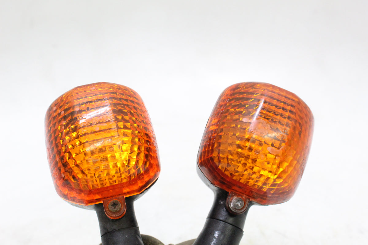 2003 YAMAHA FZ1 FZS1000 FAZER OEM FRONT TURN SIGNALS LEFT RIGHT PAIR