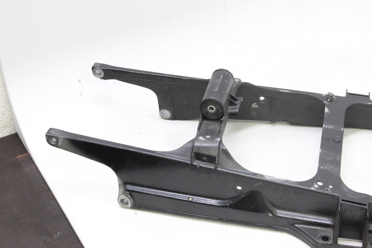 2005 Yamaha YZF R6 OEM REAR SUBFRAME BACK SUB FRAME