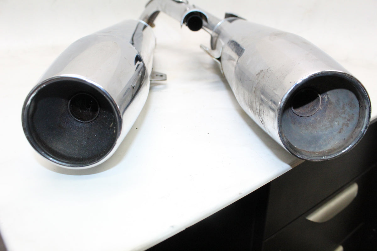 2007 YAMAHA XVS650 V STAR 650 OEM EXHAUST MUFFLER SET PAIR