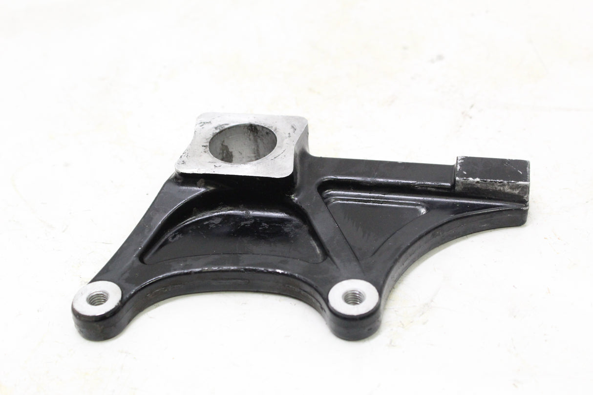 2004 SUZUKI GSXR600 OEM REAR BRAKE CALIPER MOUNT BRACKET HANGER