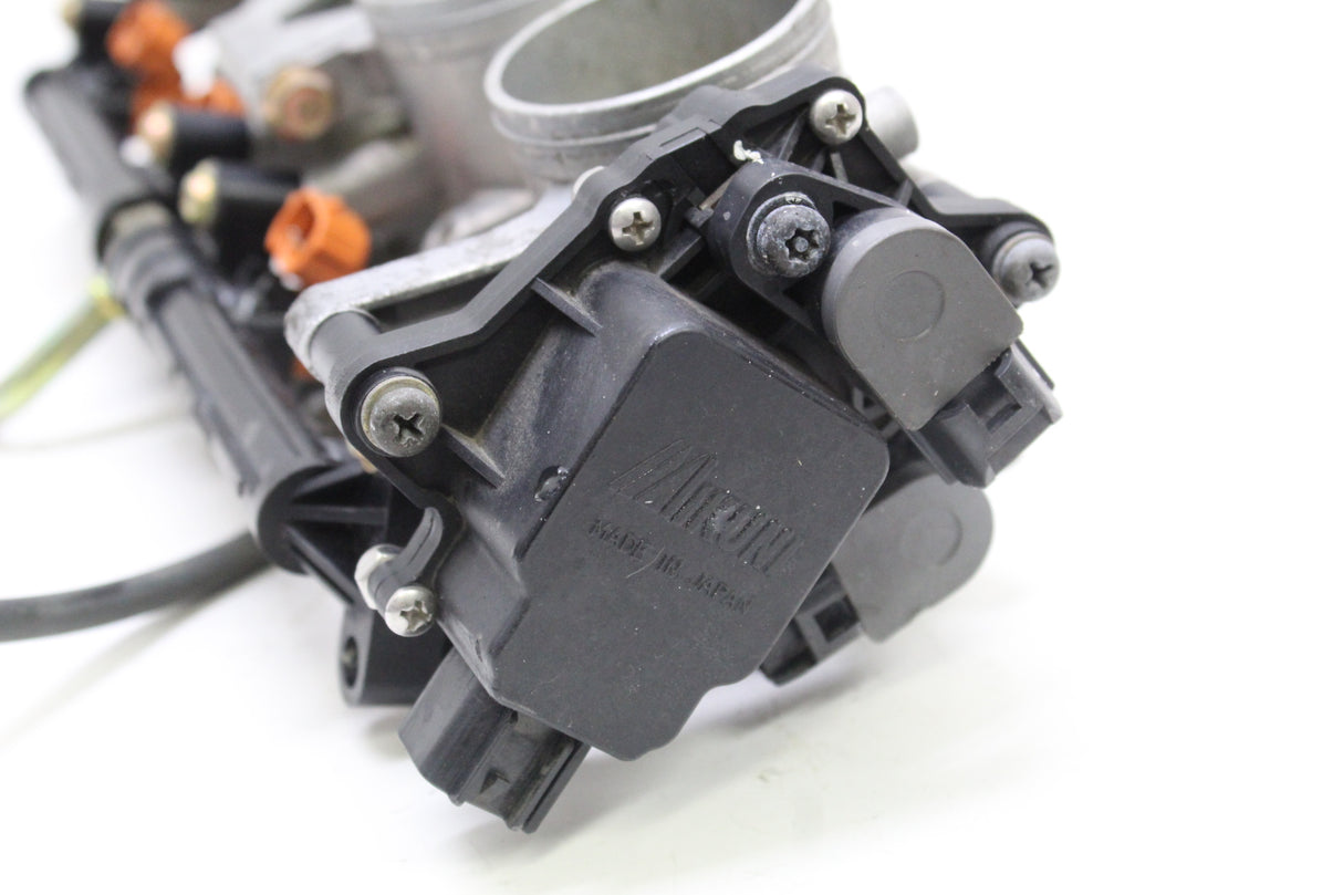 2004 SUZUKI GSXR600 OEM THROTTLE BODY FUEL INJECTOR ASSEMBLY