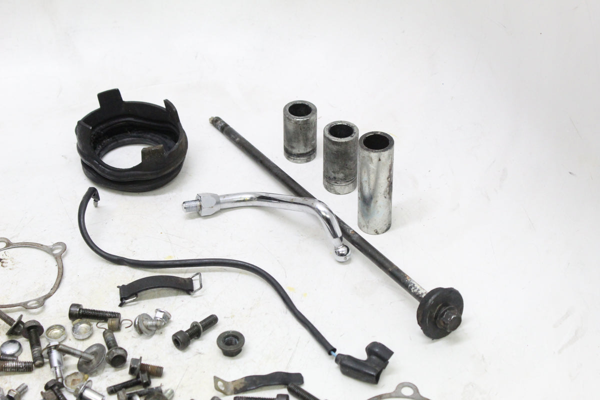 2005 KAWASAKI VULCAN 1500 VN1500 Bolts Nuts Washers Hardware Assortment Lot