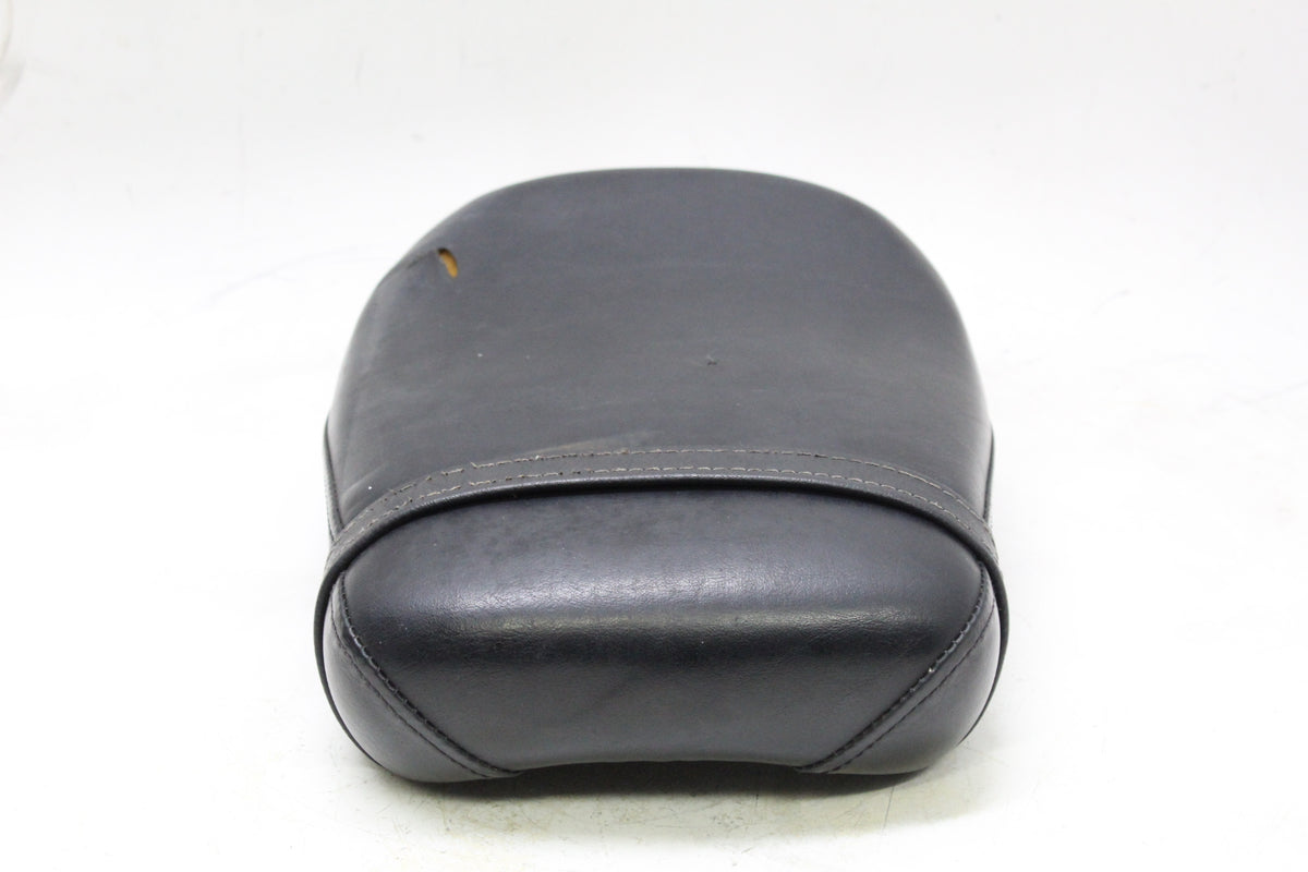 2007 YAMAHA XVS650 V STAR 650 OEM REAR PASSENGER SEAT TANDEM