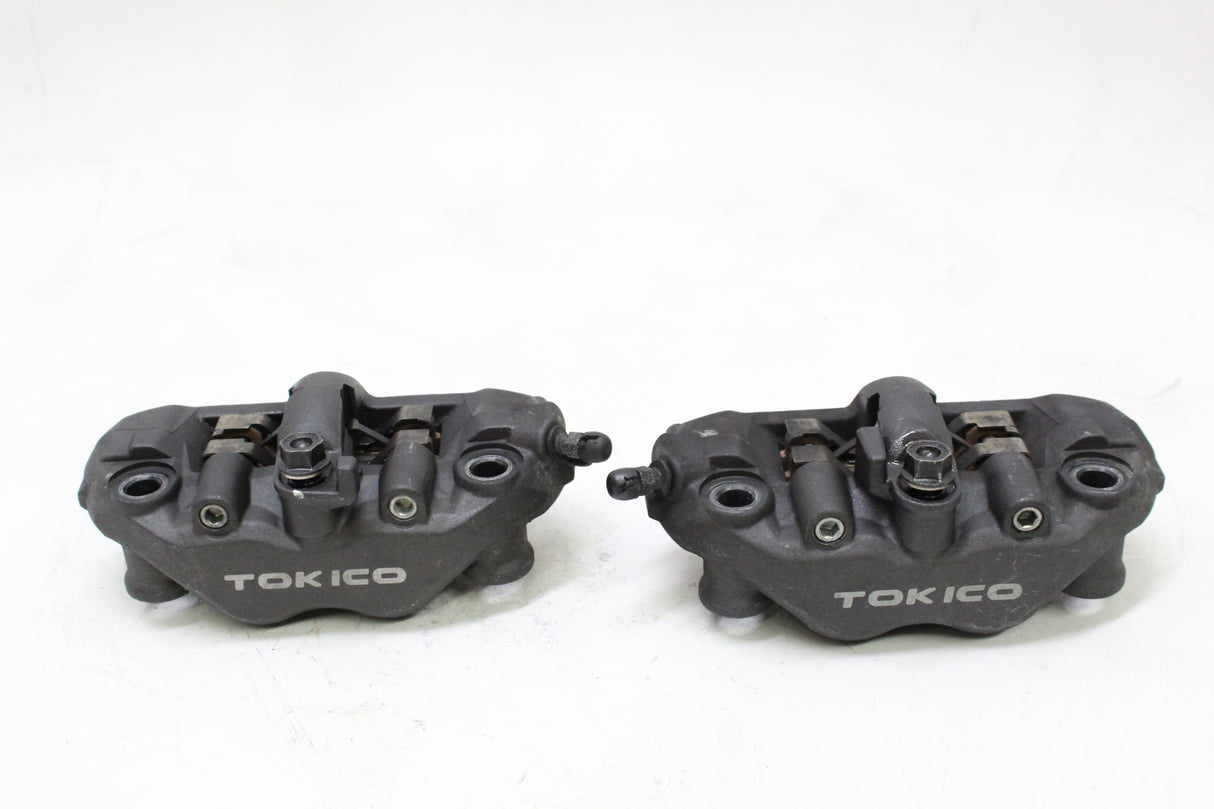 2006 Honda CBR600RR OEM RIGHT LEFT FRONT BRAKE CALIPER SET PAIR CALIPERS