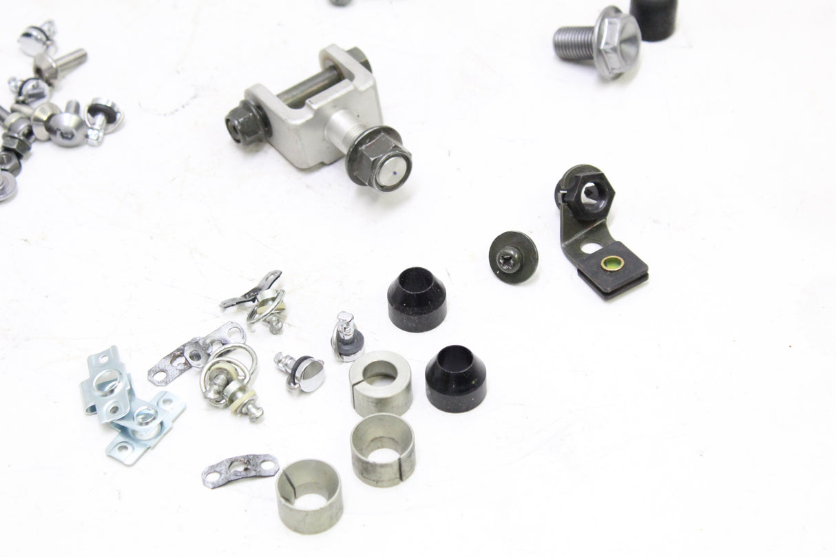 2004 Yamaha YZF R1 04-06 OEM BOLTS HARDWARE SCREWS SET