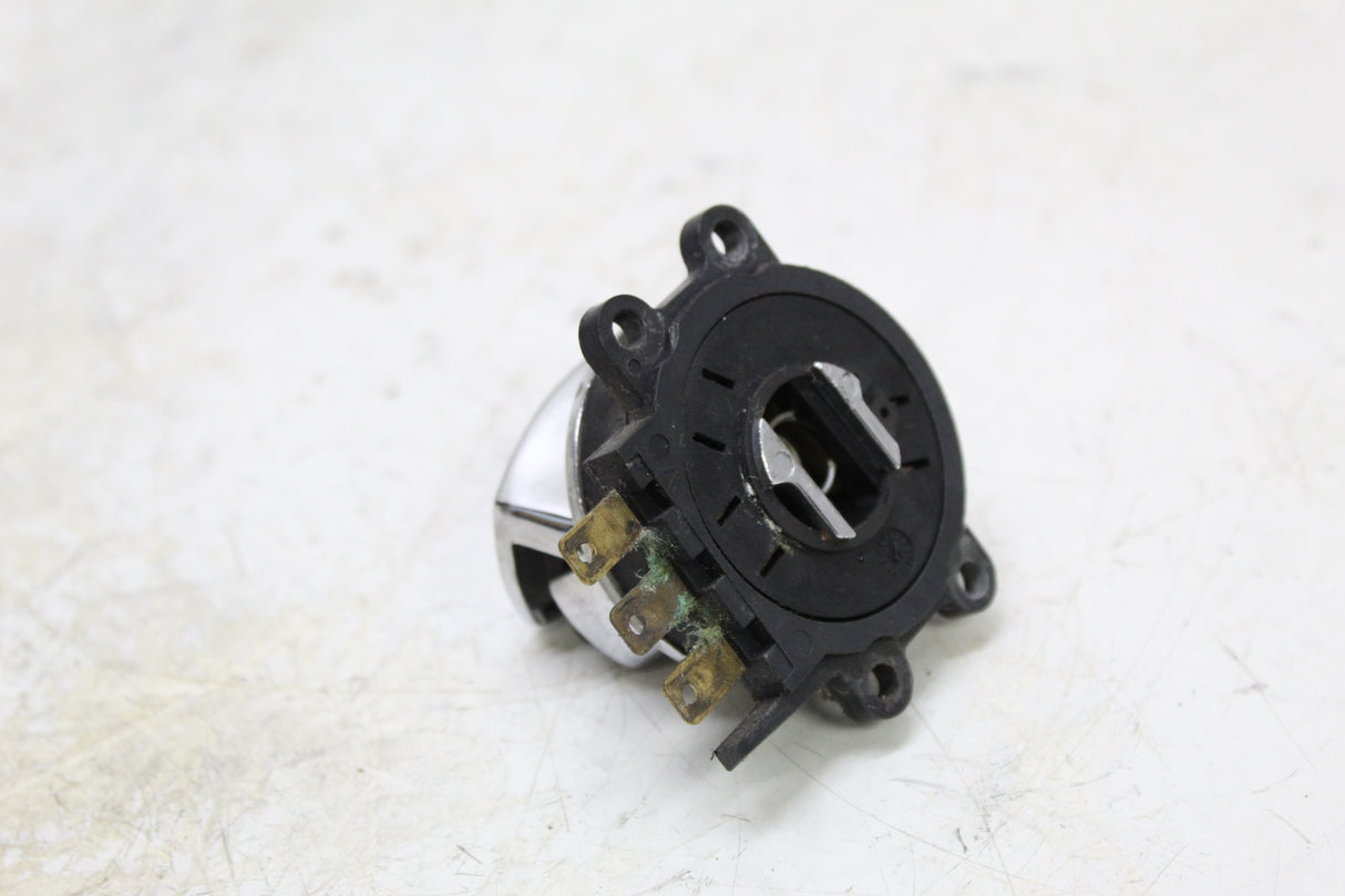 2000 Harley-Davidson Softail Deuce FXSTD OEM IGNITION SWITCH !NO KEY!