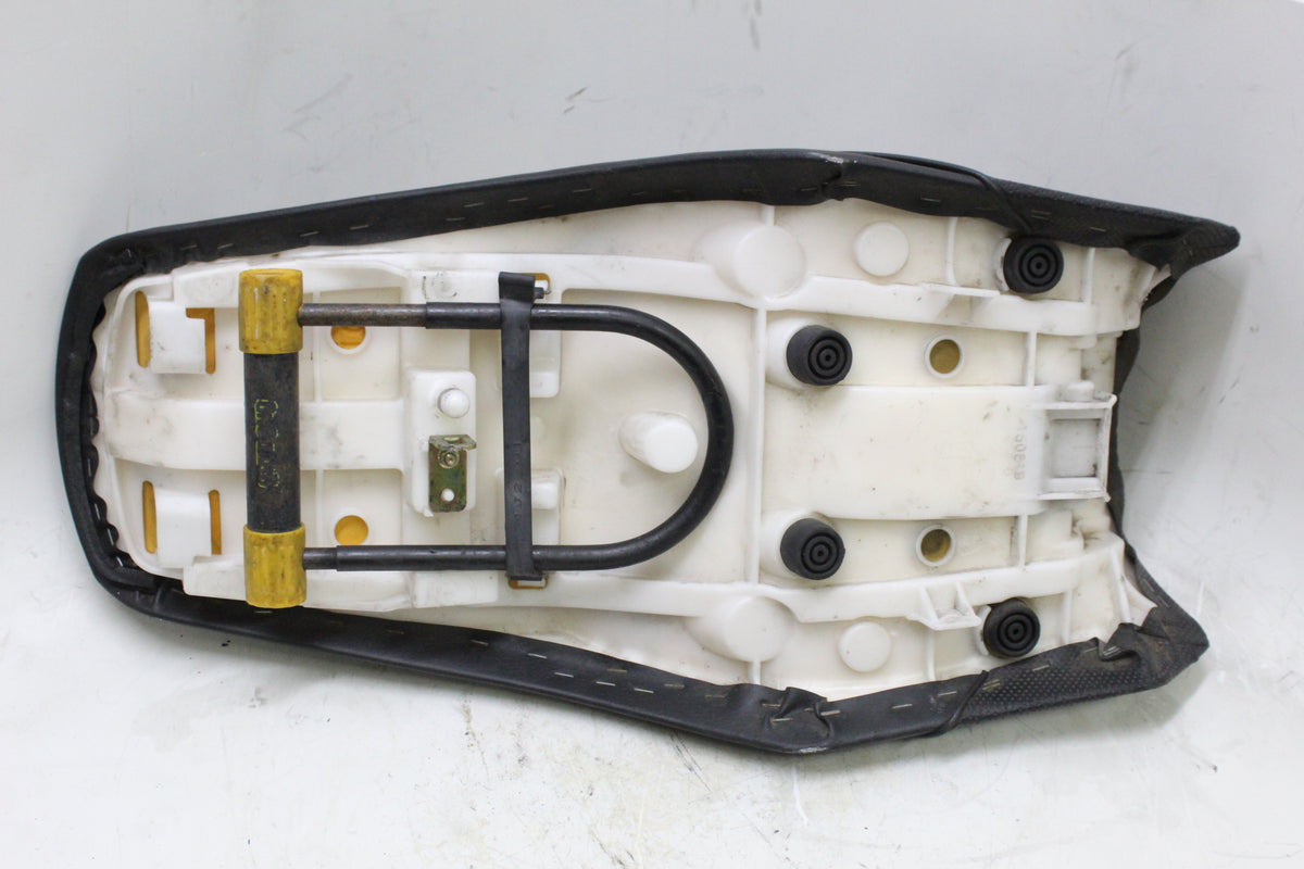 2003 YAMAHA FZ1 FZS1000 FAZER OEM DOUBLE SEAT RIDER PASSENGER SADDLE