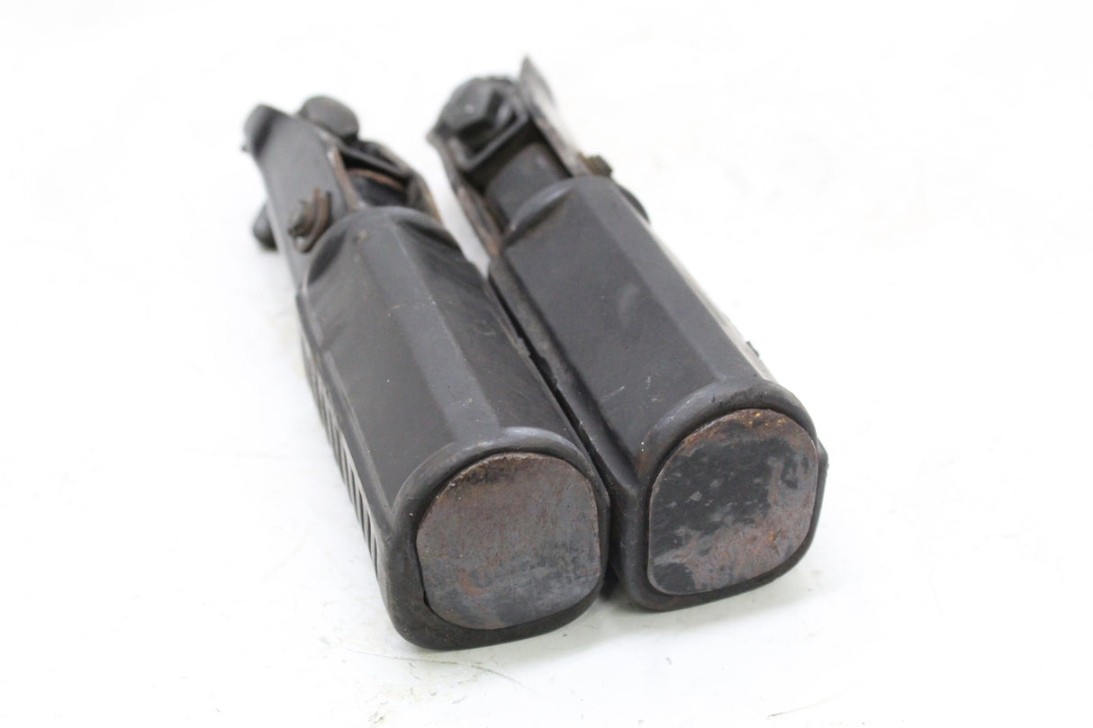 2003 HONDA REBEL 250 CMX250C OEM REAR PASSENGER FOOT PEGS FOOTRESTS PAIR