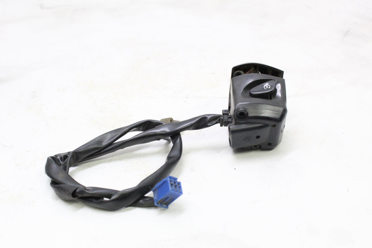2005 YAMAHA FZ6 OEM RIGHT HANDLEBAR KILL START SWITCH CONTROL
