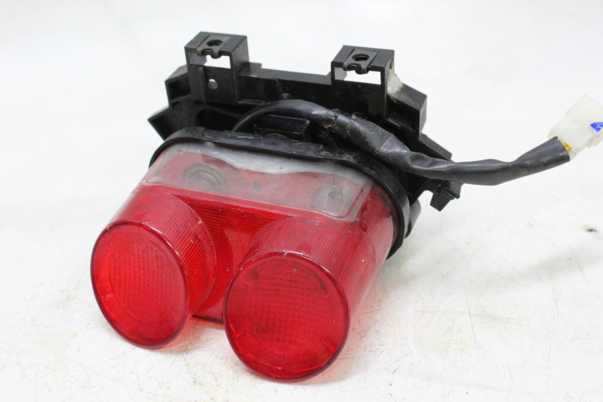 2003 YAMAHA FZ1 FZS1000 FAZER OEM REAR TAIL LIGHT BRAKE LAMP ASSEMBLY
