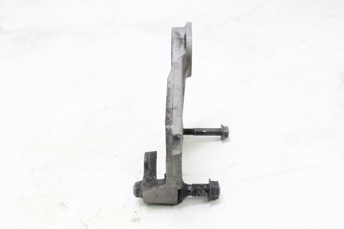 2005 YAMAHA FZ6 OEM REAR BRAKE CALIPER HANGER MOUNT BRACKET
