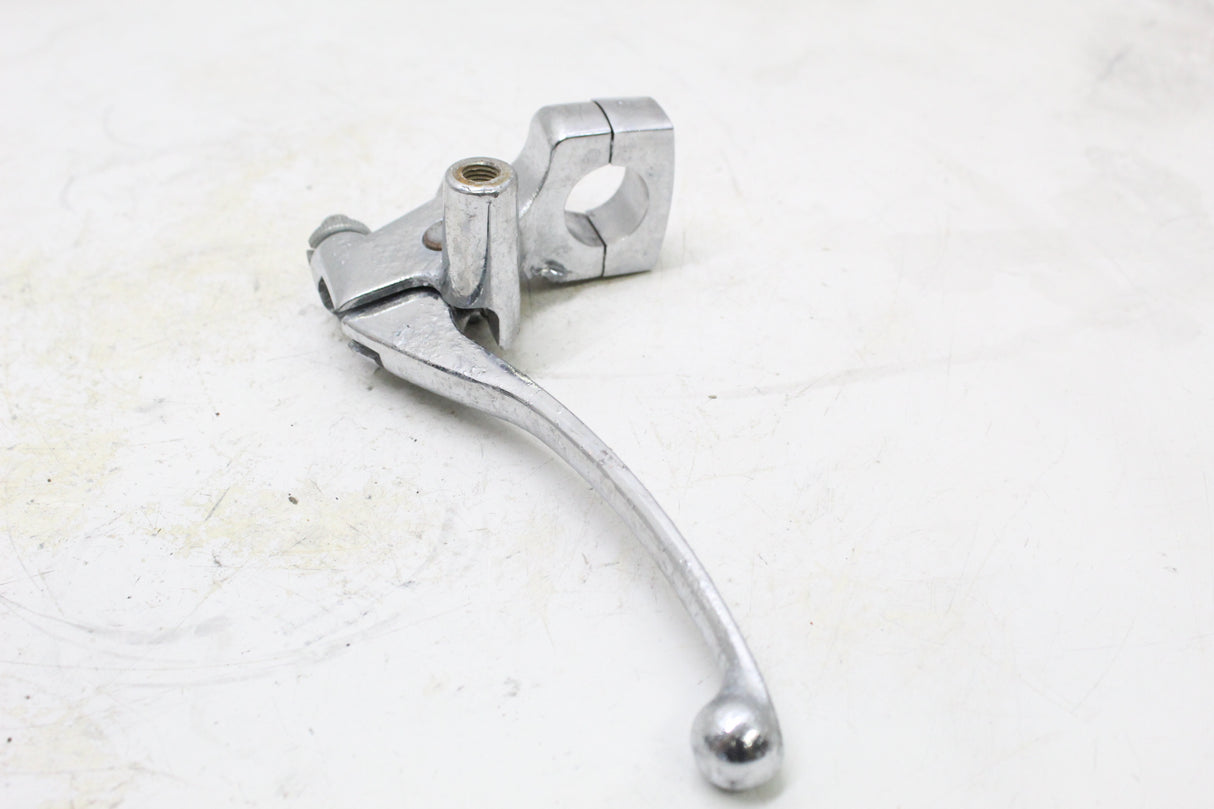 2007 YAMAHA XVS650 V STAR 650 OEM CLUTCH LEVER PERCH ASSEMBLY
