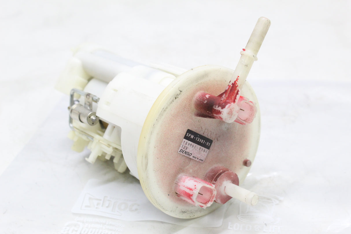 2005 Yamaha YZF R6 OEM FUEL PUMP GAS PETROL SENDER UNIT