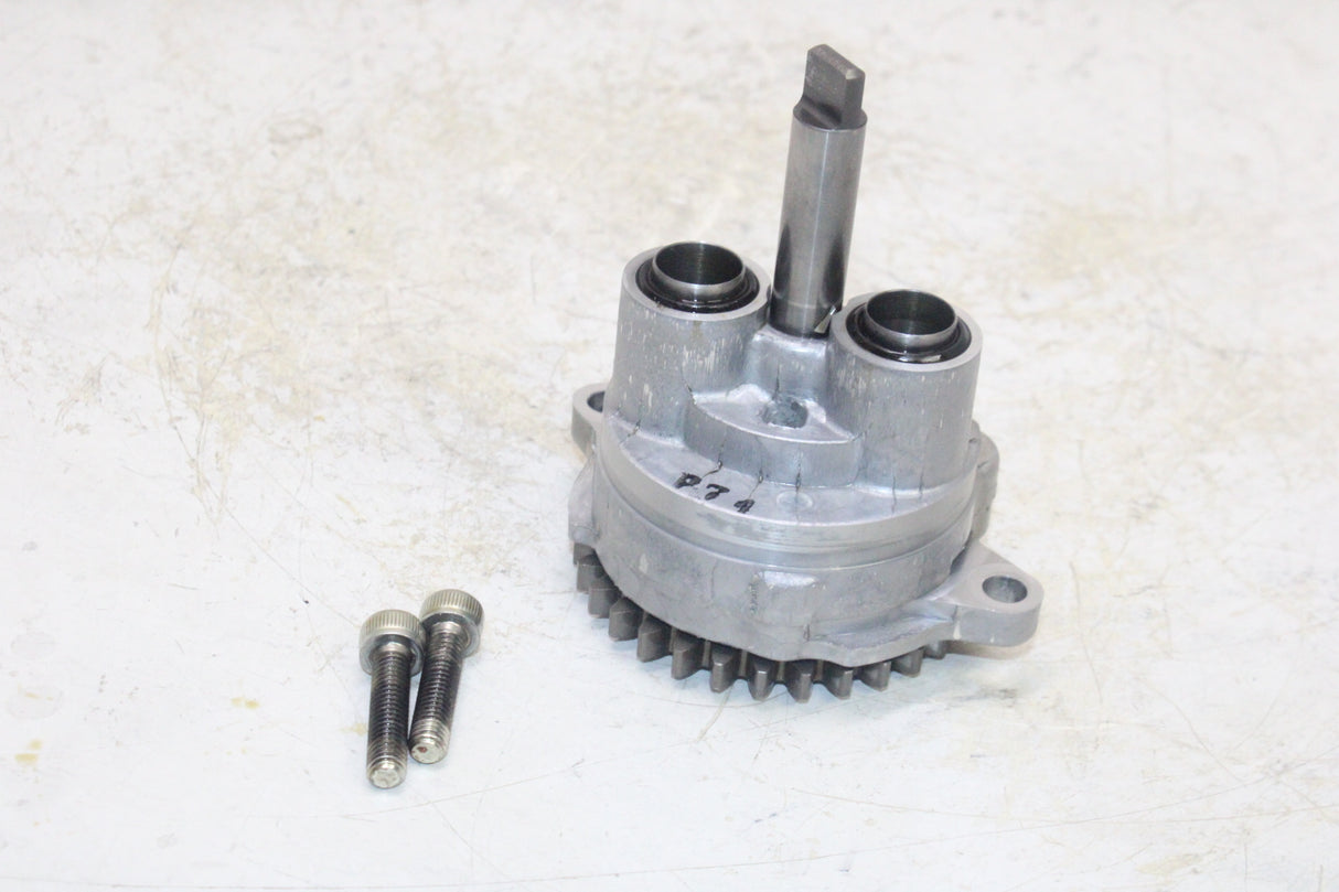 2007 Kawasaki Ninja 250R EX250 OEM ENGINE MOTOR OIL PUMP