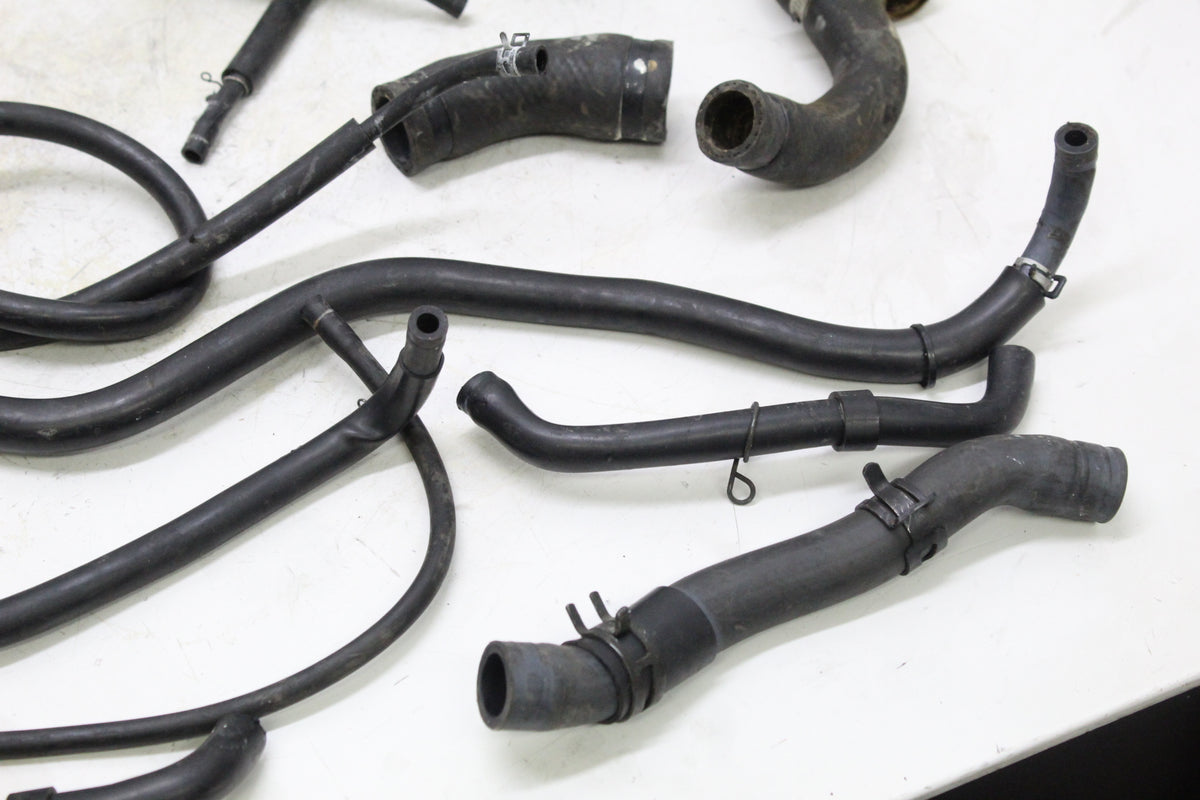 2003 YAMAHA FZ1 FZS1000 FAZER ENGINE COOLANT BREATHER HOSES PIPES LOT
