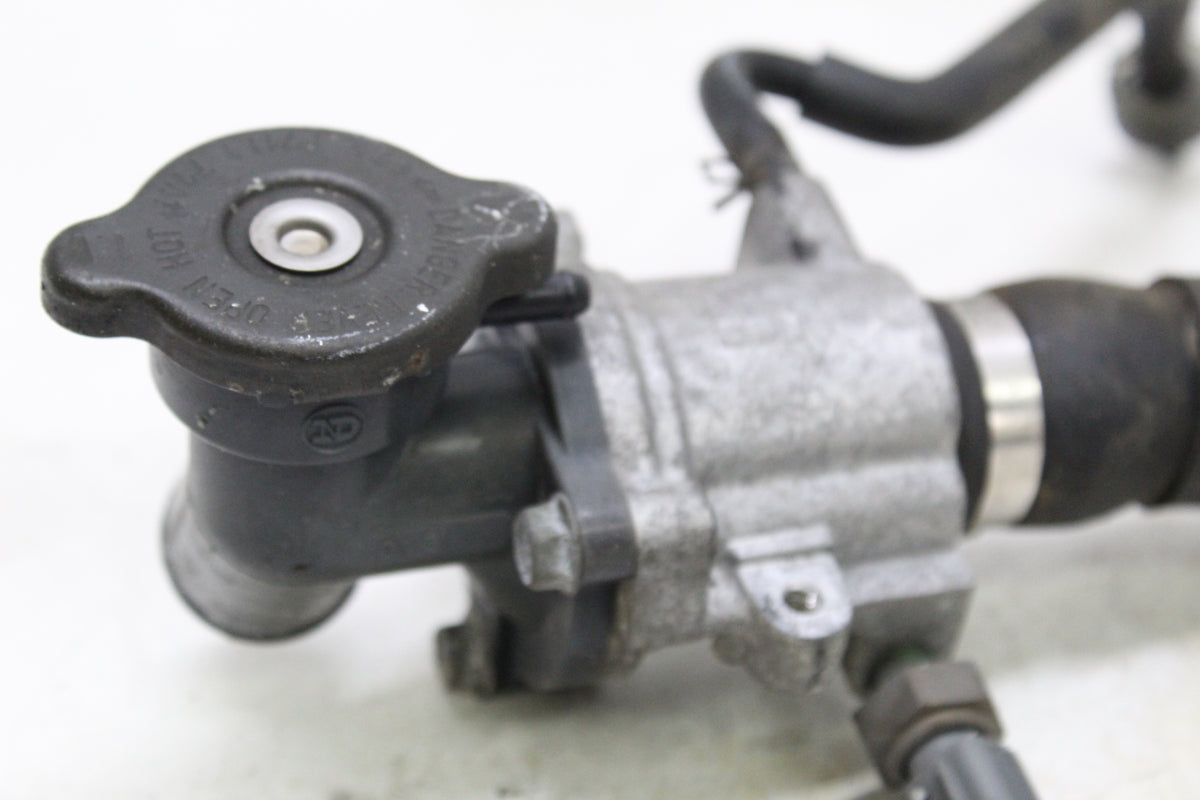 2003 YAMAHA FZ1 FZS1000 FAZER OEM THERMOSTAT HOUSING SENSOR HOSES