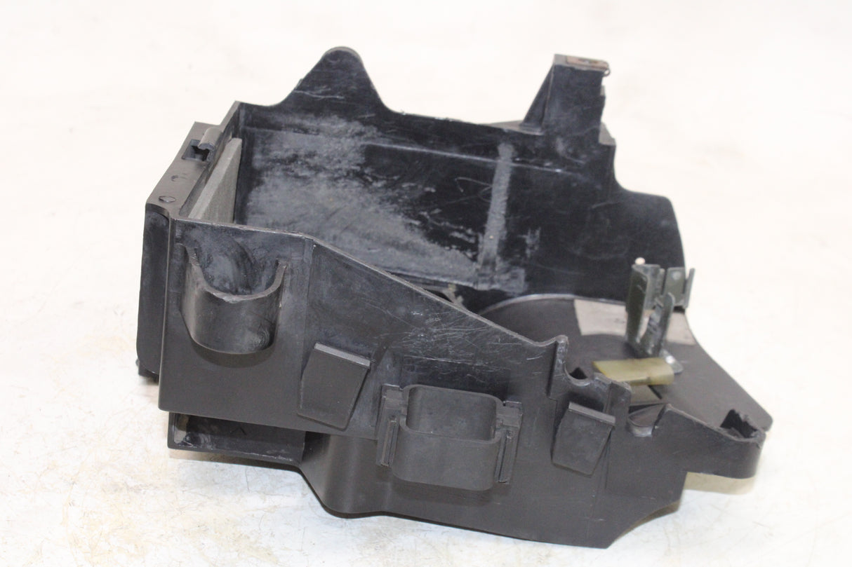 2007 Yamaha V Star 650 OEM REAR BACK TAIL UNDERTAIL BATTERY TRAY PLASTIC