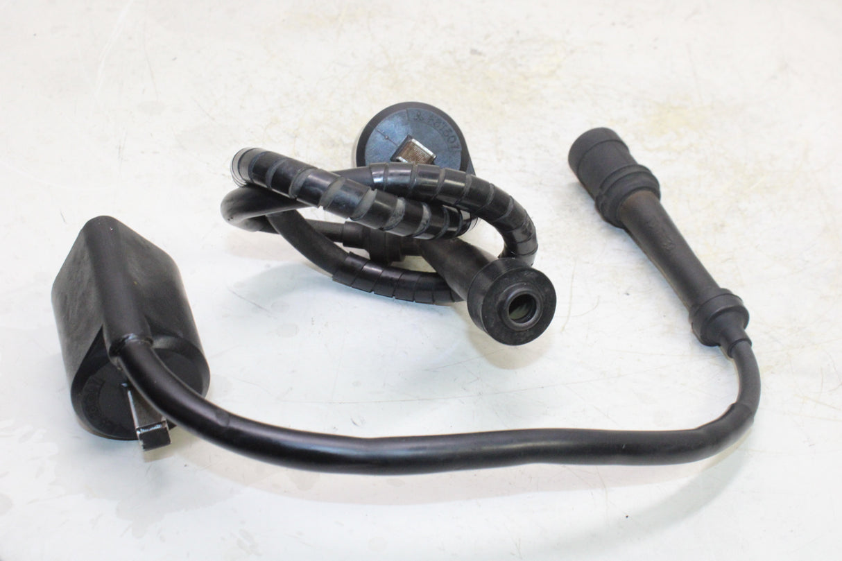 2007 Yamaha V Star 650 OEM IGNITION COILS COIL SPARK PLUG CAPS