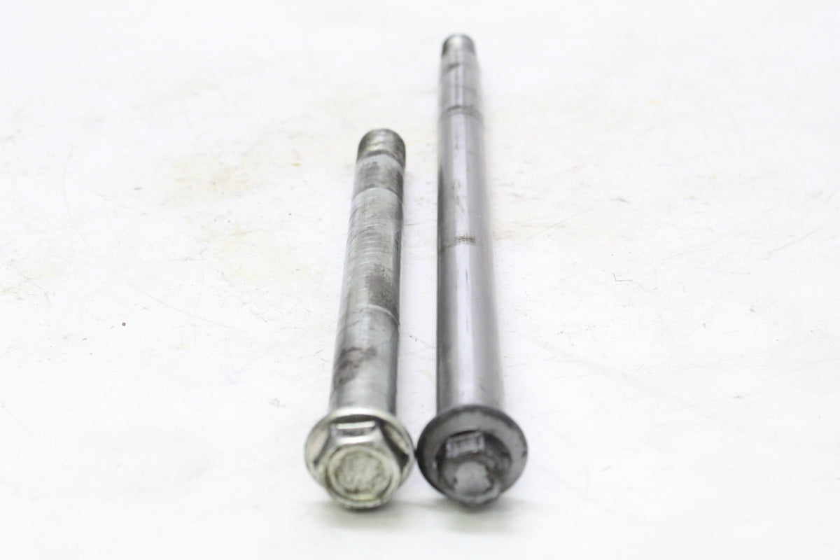 2005 KAWASAKI VULCAN 1500 VN1500 OEM Rear Axle Swingarm Pivot Shaft Set