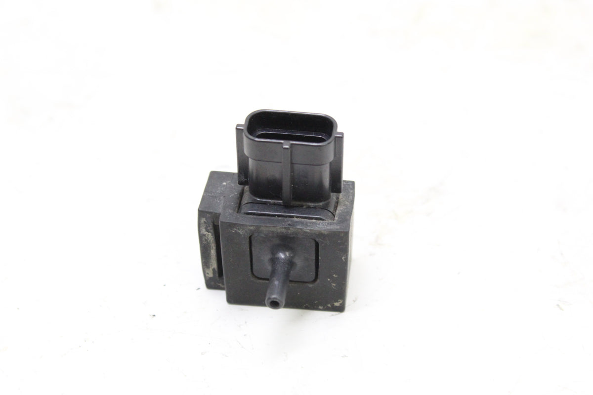2004 SUZUKI GSXR600 OEM MAP AIR INTAKE PRESSURE SENSOR