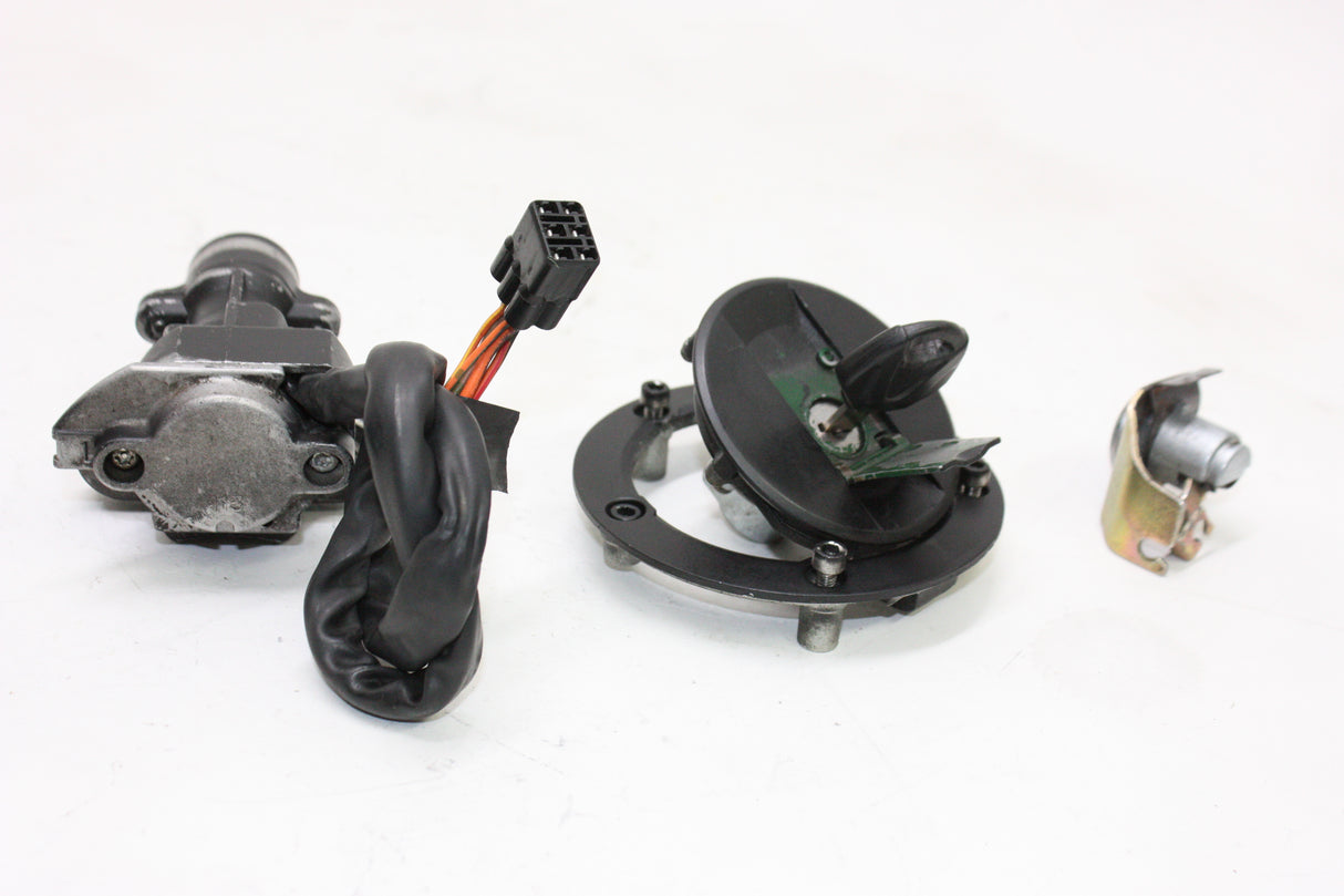2005 Suzuki GSXR600 OEM IGNITION LOCK KEY SET W/ GAS CAP AND SEAT LOCK