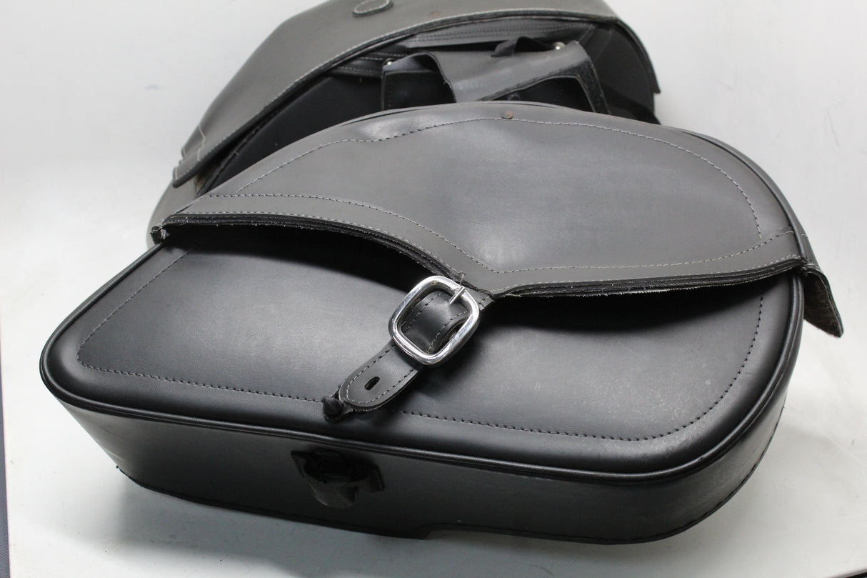 2005 Honda VTX1300S VTX1300 OEM REAR BACK SIDE BAGS