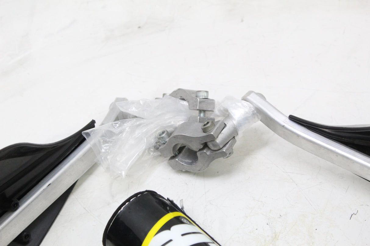 2011 KAWASAKI KLR650 BARKBUSTERS HAND GUARDS W PROTAPER BAR PAD