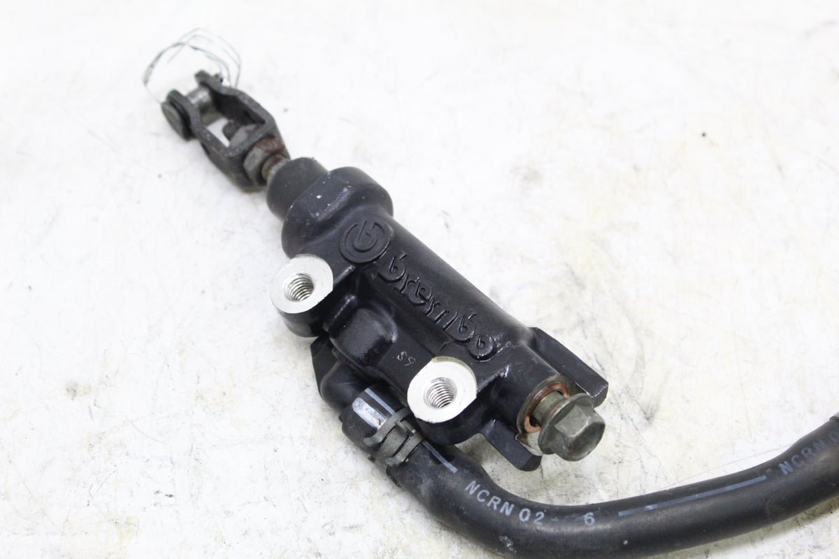 2003 YAMAHA FZ1 FZS1000 FAZER OEM REAR BRAKE MASTER CYLINDER RESERVOIR