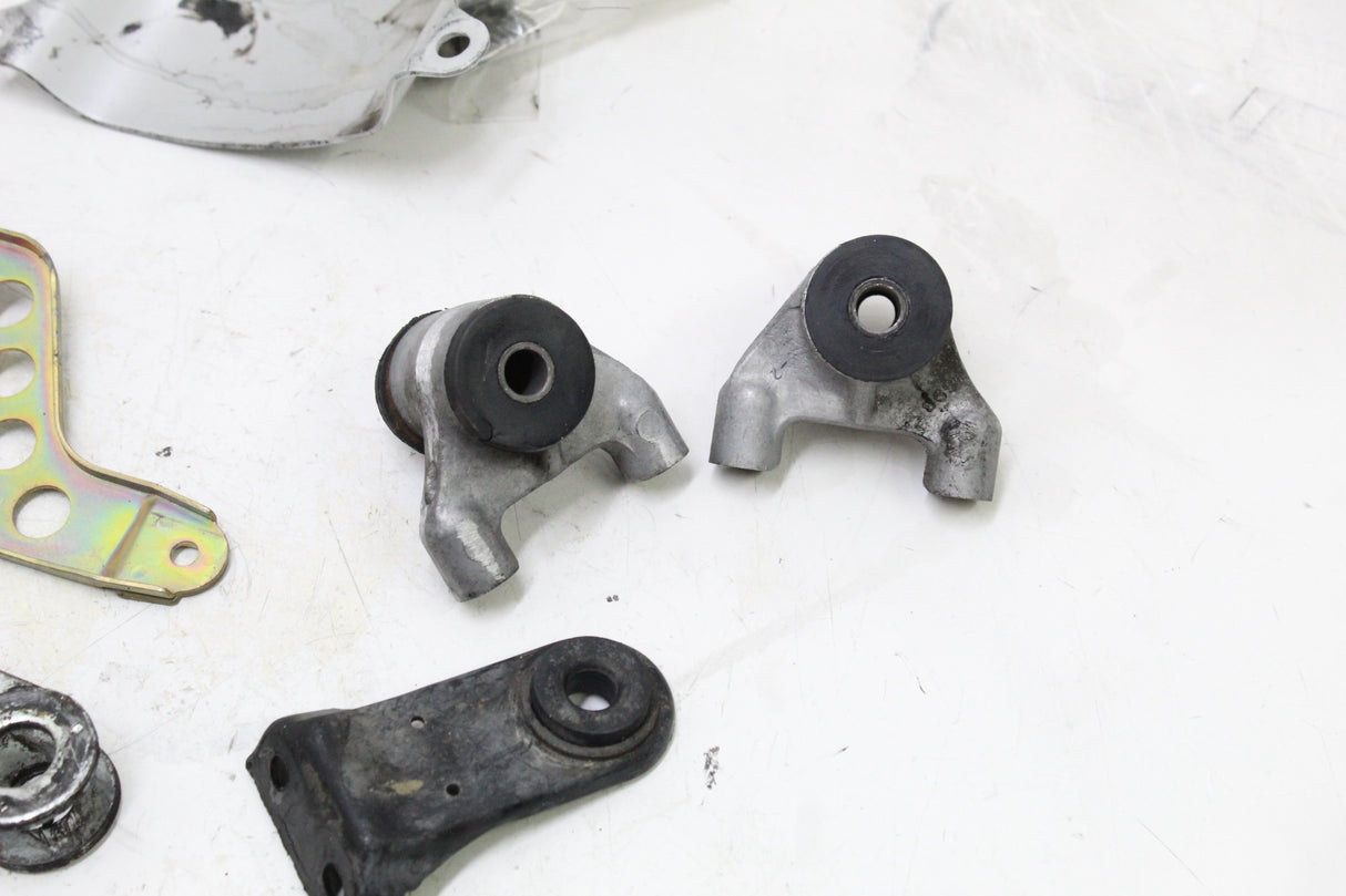 1992 KAWASAKI NINJA 600 ZX600 OEM BRACKETS MOUNTS HOLDERS HARDWARE SET