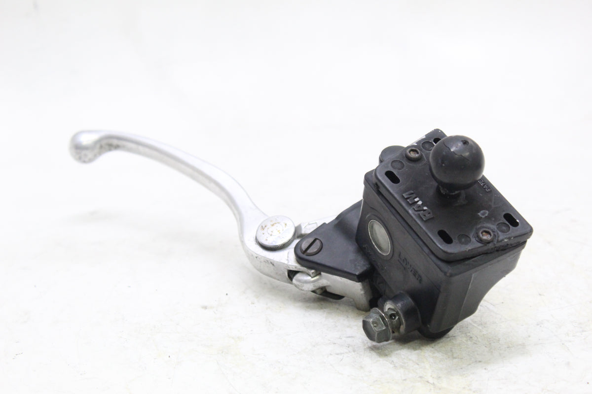 2003 YAMAHA FZ1 FZS1000 FAZER OEM FRONT BRAKE MASTER CYLINDER W LEVER