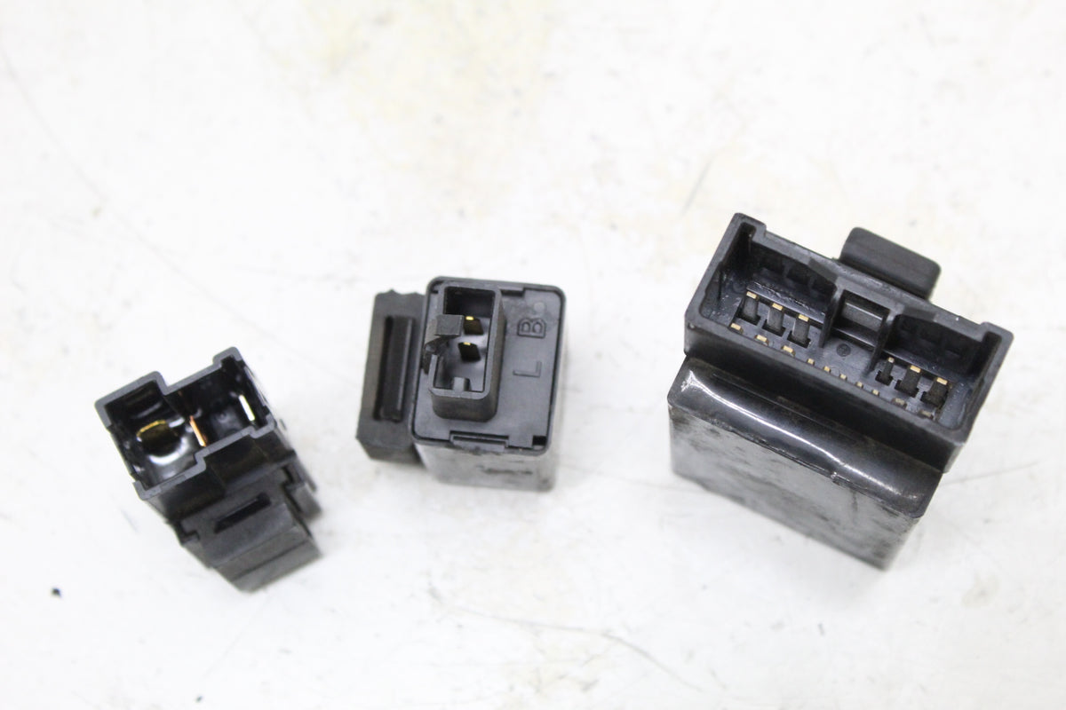 2003 Yamaha FZ1 FZS1000 Fazer OEM Electrical Relay Set Flasher Main