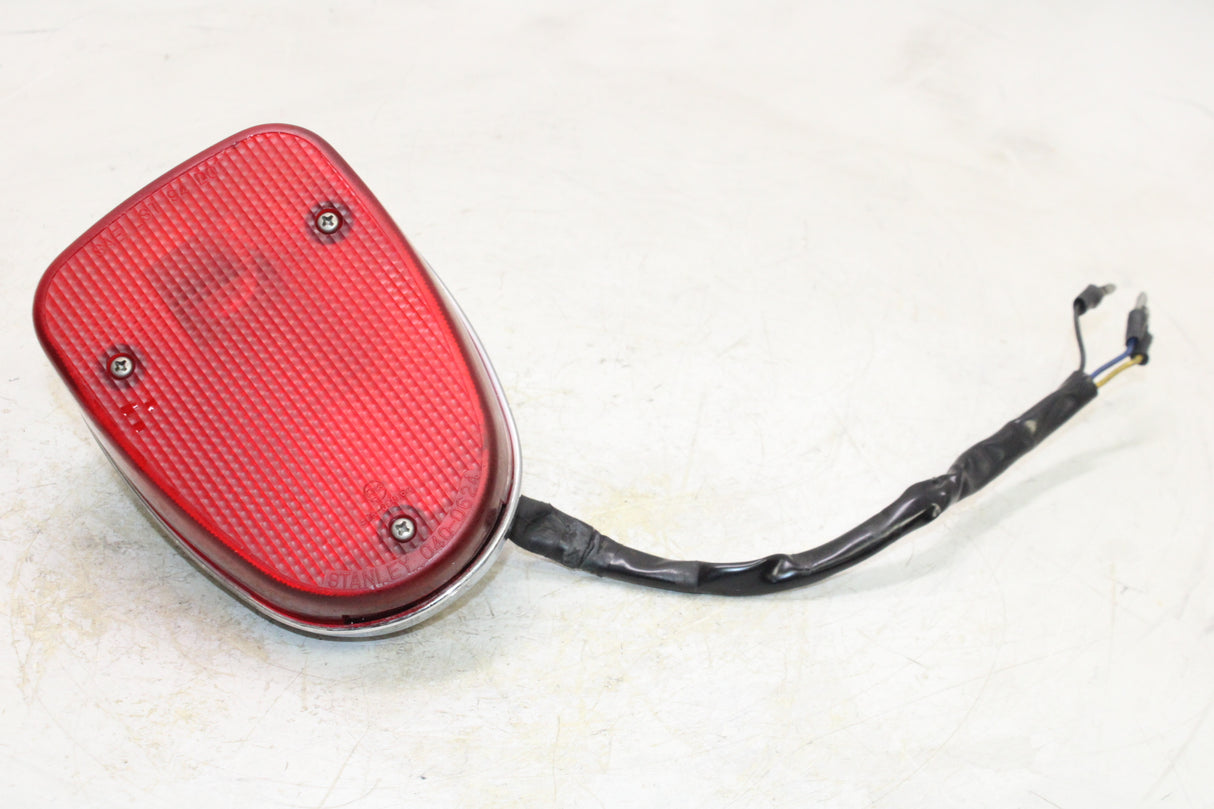 2007 Yamaha V Star 650 OEM REAR TAIL TAILLIGHT BACK BRAKE LIGHT