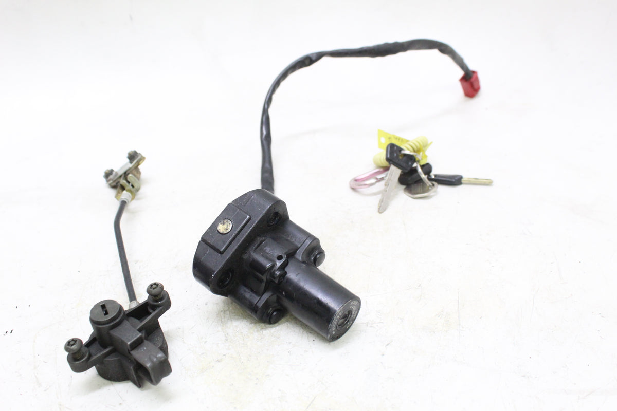 2003 YAMAHA FZ1 FZS1000 FAZER OEM IGNITION SWITCH SEAT LOCK KEY SET
