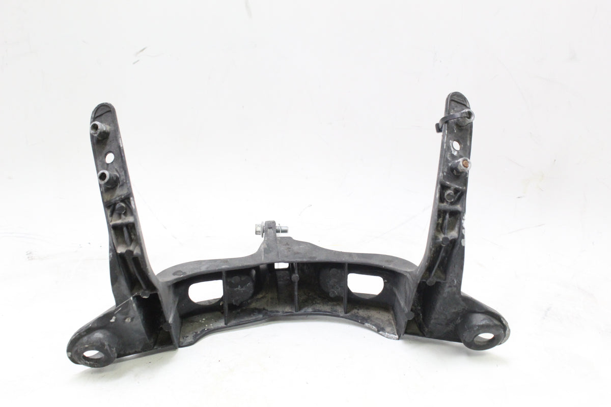 2004 SUZUKI GSXR600 OEM FRONT UPPER FAIRING STAY BRACKET