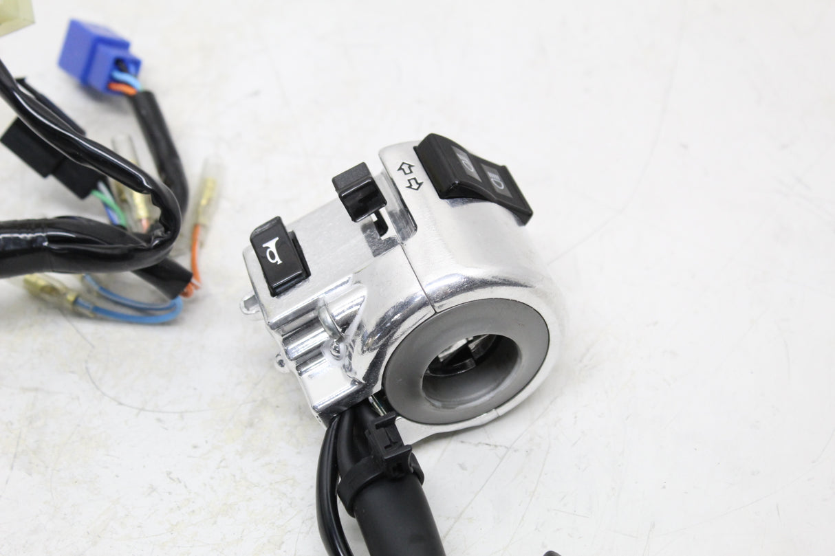 2005 Honda VTX1300S VTX1300 OEM LEFT CLIP ON HANDLE HORN SIGNALS SWITCH SWITCHES