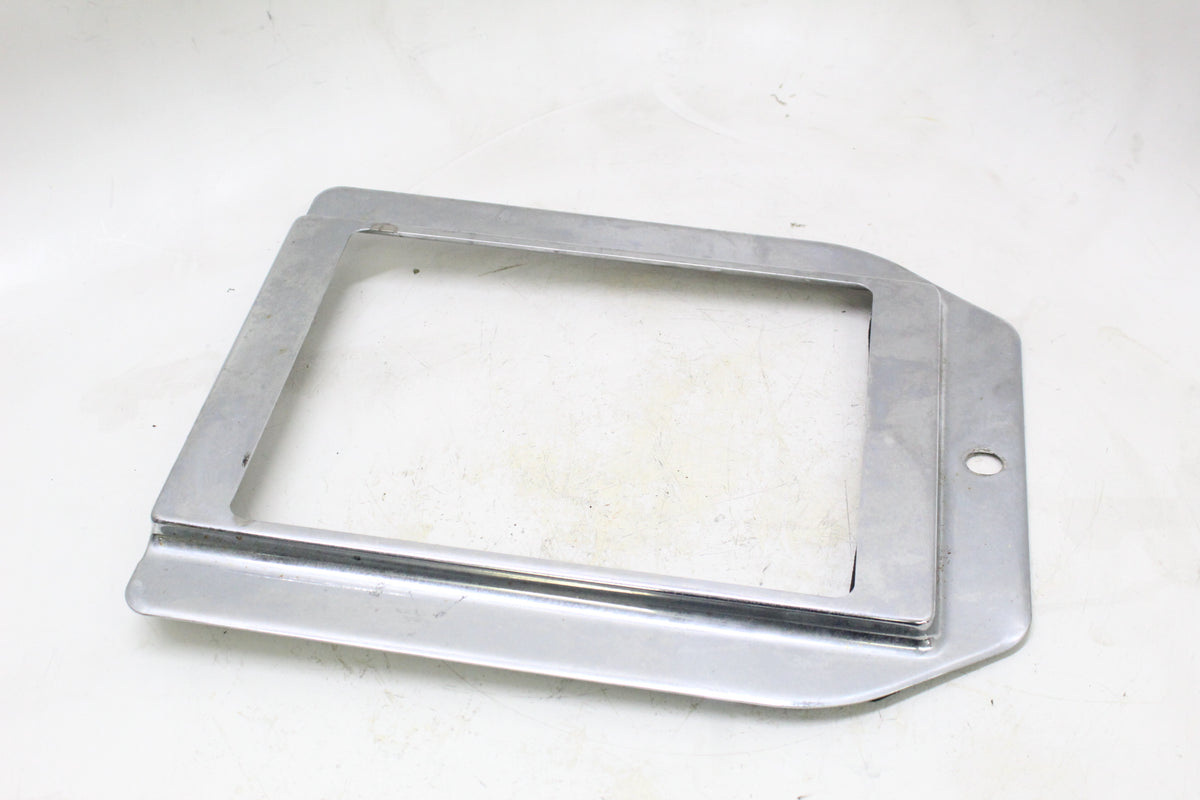 2005 KAWASAKI VULCAN 1500 VN1500 CLASSIC CHROME RADIATOR TRIM COVER FRAME