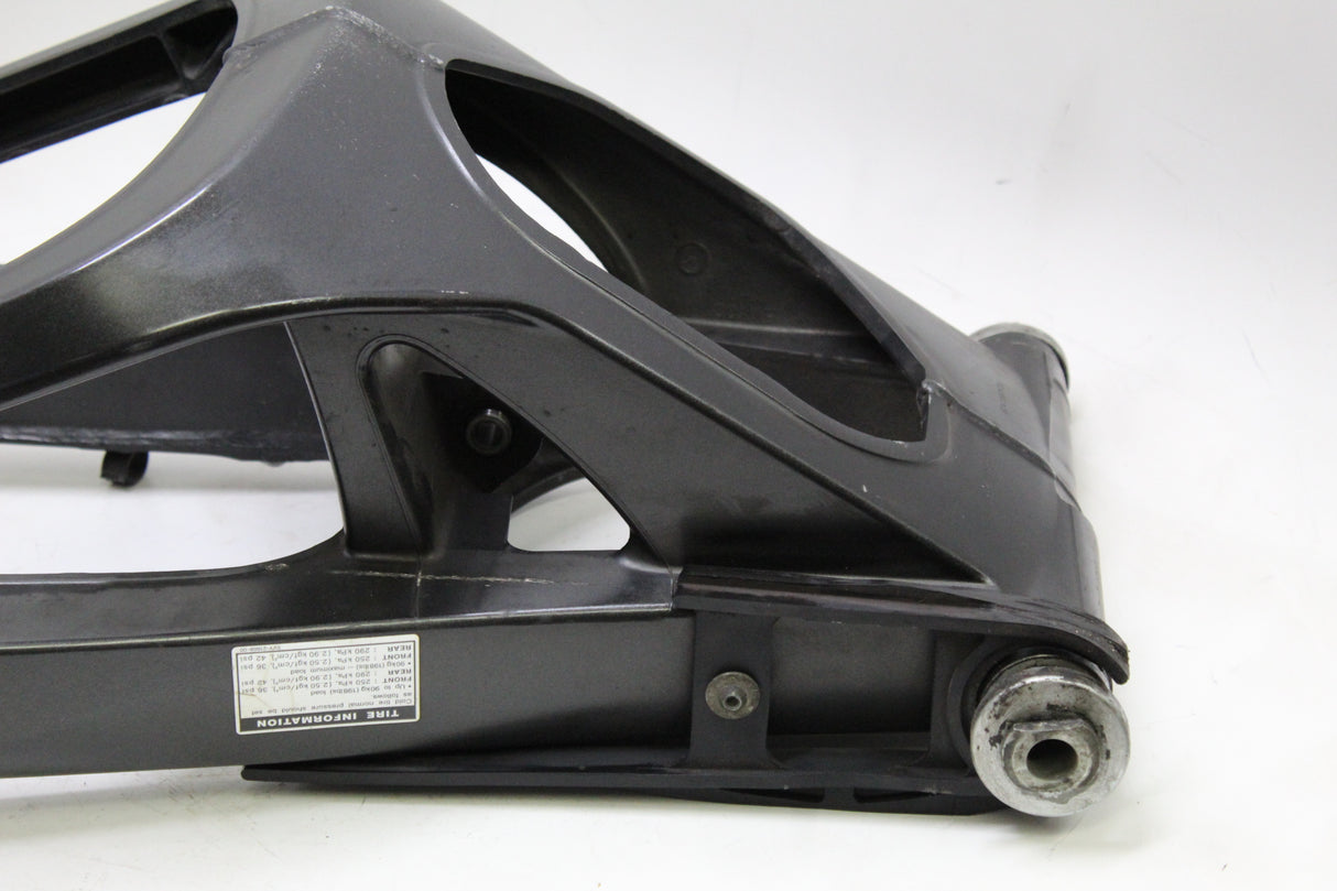 2004 Yamaha YZF R1 04-06 OEM REAR SWINGARM BACK SUSPENSION SWING ARM
