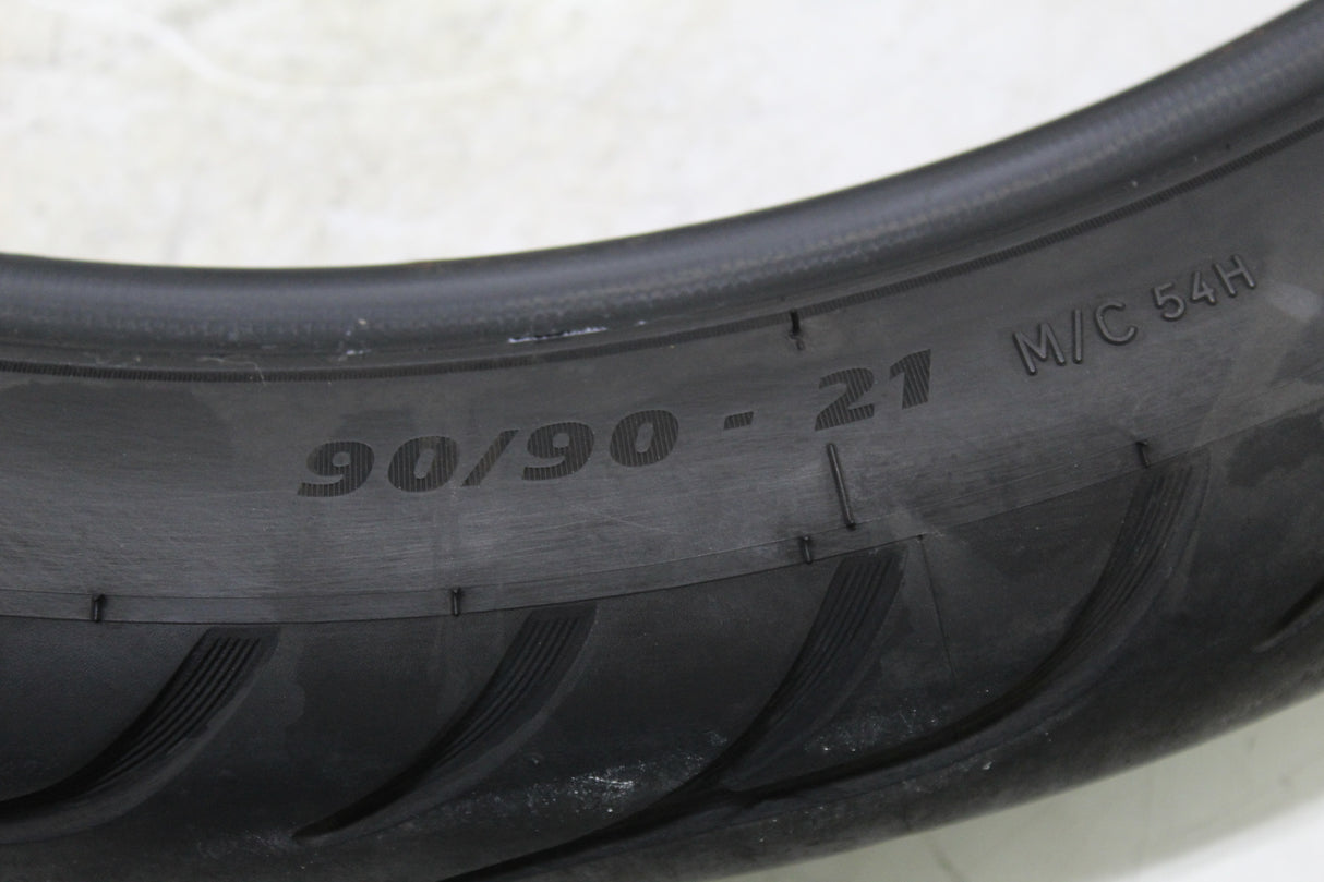 FRONT WHEEL TIRE Michelin Commander 90/90-21 M/C 54H