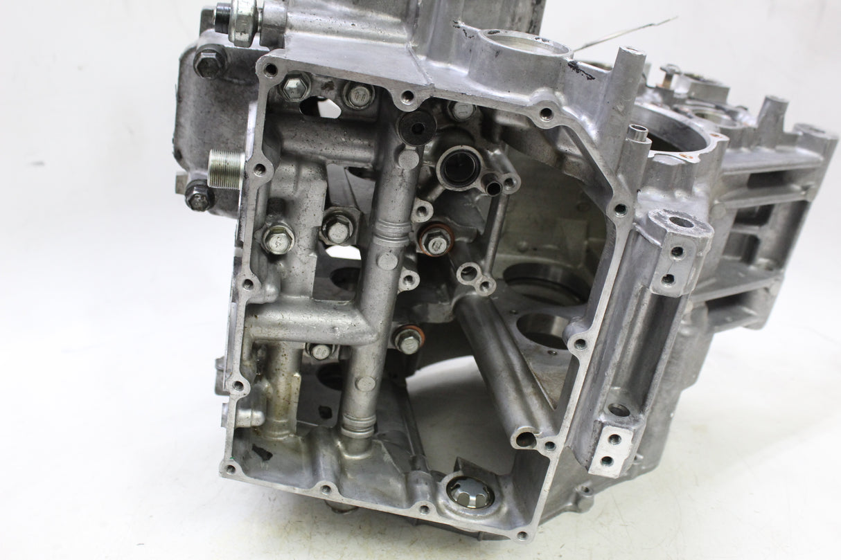 2007 Suzuki GSXR750 OEM ENGINE MOTOR CRANKCASE CRANK CASES BLOCK