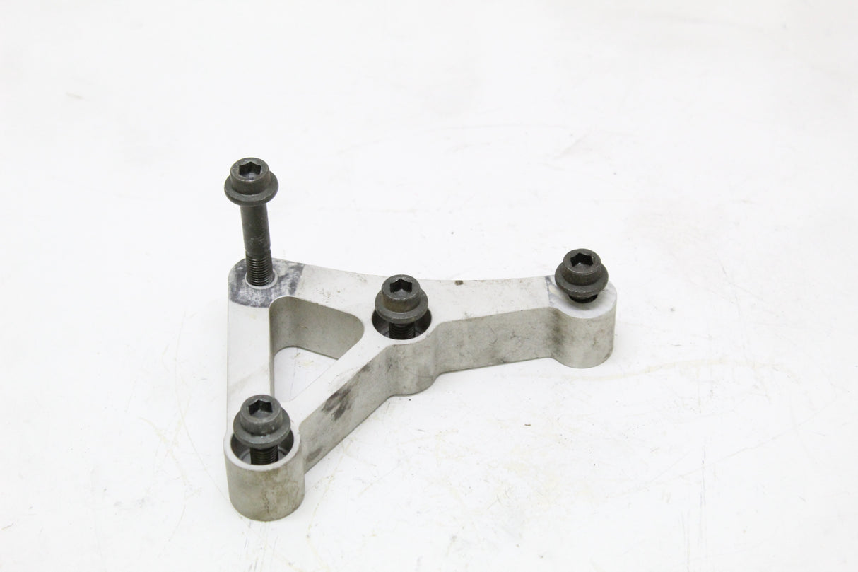 2007 Yamaha YZF R6S OEM CYLINDER HEAD MOUNT BRACKET