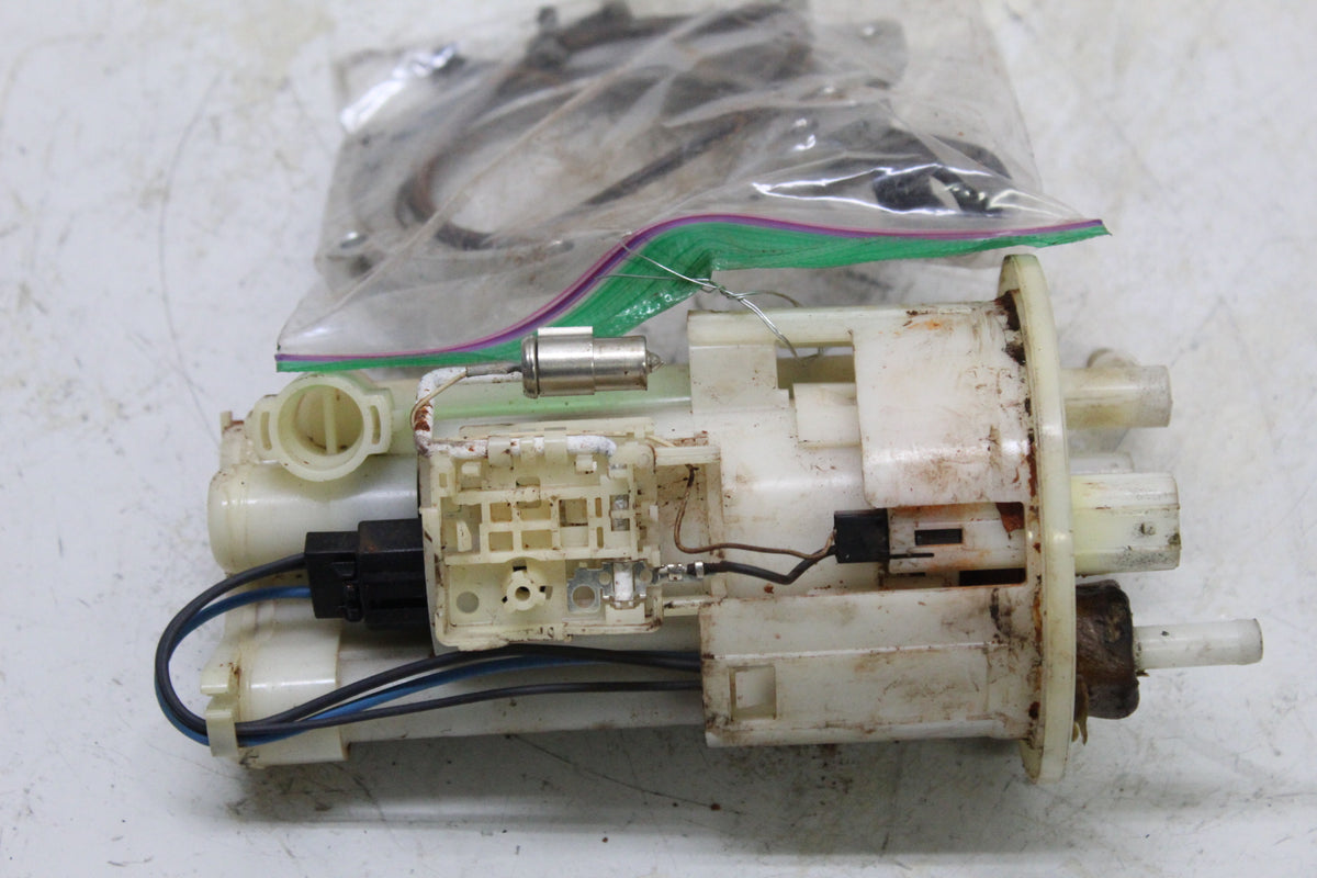 2009 Yamaha YZF-R6S OEM Fuel Pump Assembly With Mounting Ring And Hardware
