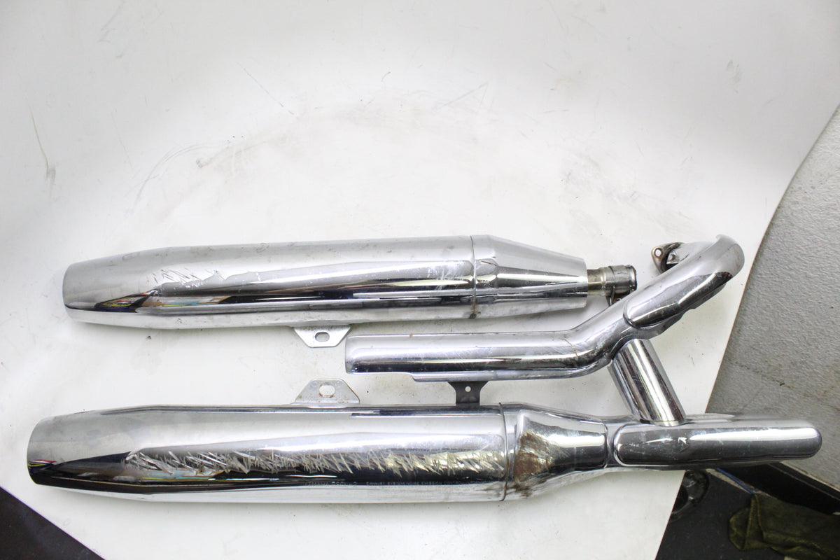 2007 YAMAHA XVS650 V STAR 650 OEM EXHAUST MUFFLER SET PAIR