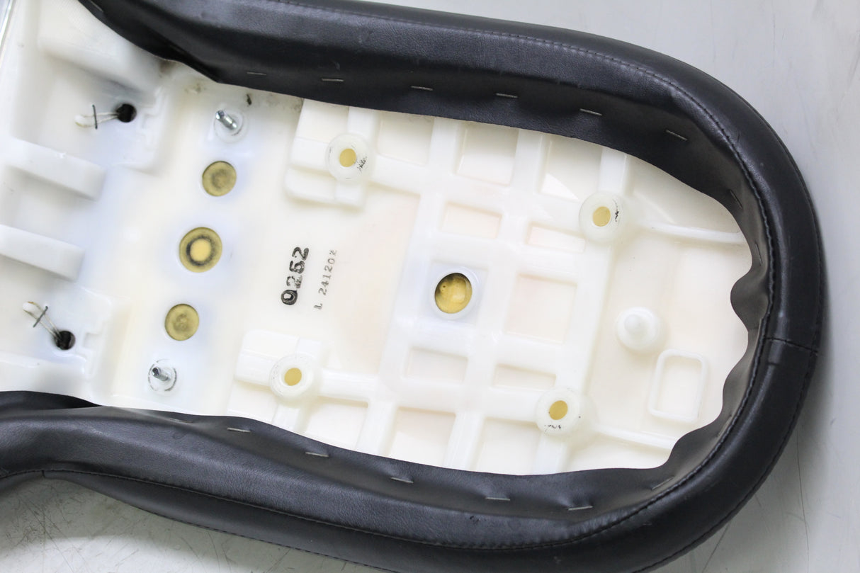 2012 Kawasaki Vulcan 900 VN900DF OEM SEAT SADDLE