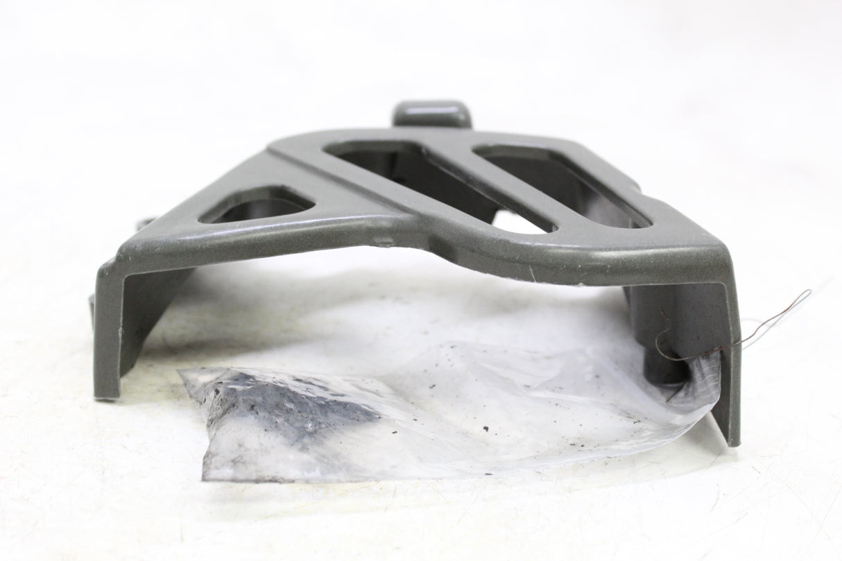 2007 Kawasaki KLR650 OEM ENGINE SPROCKET COVER