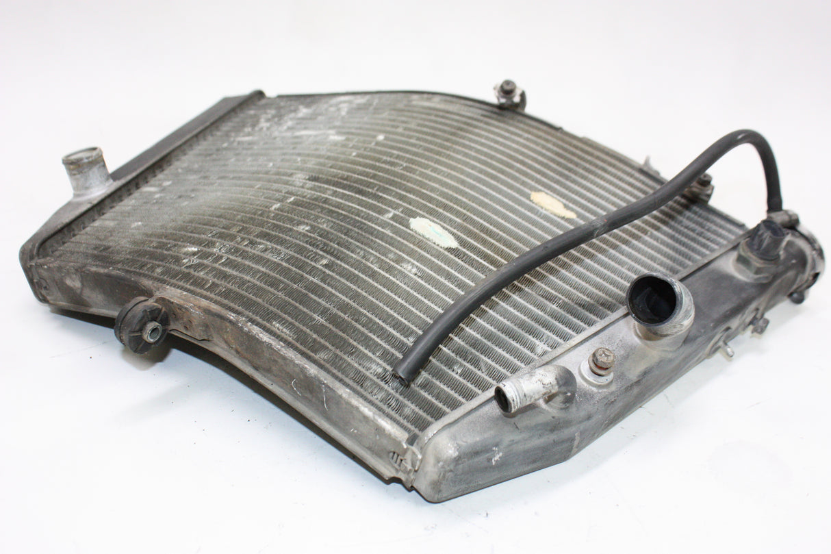 2005 Suzuki GSXR600 OEM ENGINE RADIATOR MOTOR COOLER COOLING RADIATER