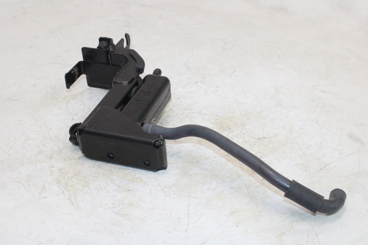 2005 Yamaha Road Star XV1700 OEM FUEL GAS TANK PUMP BRACKET W ENGINE STAY
